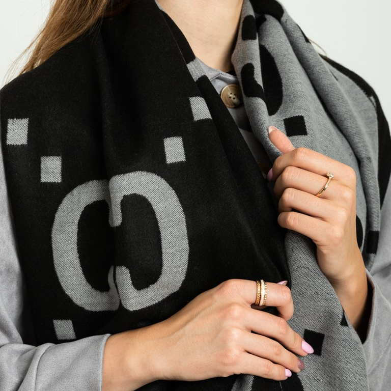 Eșarfă reversibilă cu model cald pentru femei, negru și gri - Accesorii