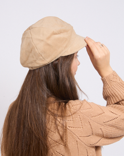 Beret de damă de la Royalfashion cu un fundiță