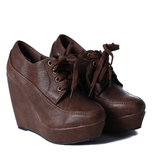 Półbuty na koturnie w kolorze khaki - Obuwie