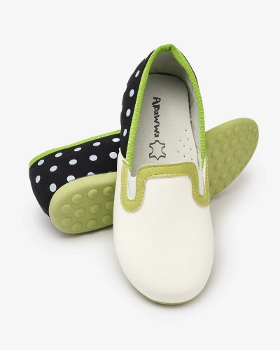 Pantofi de damă de culoare albă din piele ecologică cu imprimeu de mazăre pentru fete Rellme- Footwear