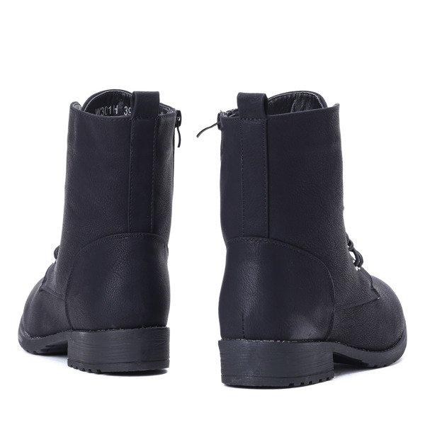 Czarne, sznurowane workery Lilo- Obuwie