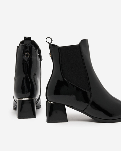 Royalfashion Cizme negre pentru femei pe post de cizmă joasă Nekery