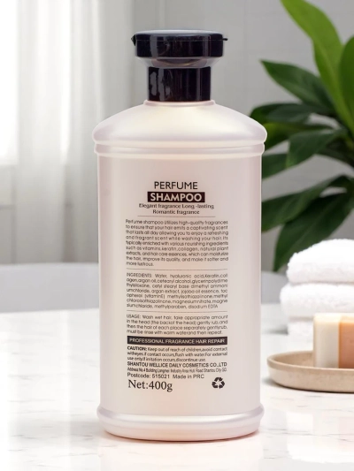 Șampon profesional cu colagen pentru păr – Hidratare intensivă și netezire a părului