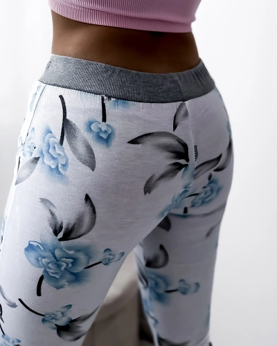 Pantaloni scurți albi 3/4 de damă cu model floral - Îmbrăcăminte