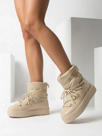 Royalfashion Cizme de damă slip-on a'la cizme de zăpadă a'la în maro deschis Vevnose