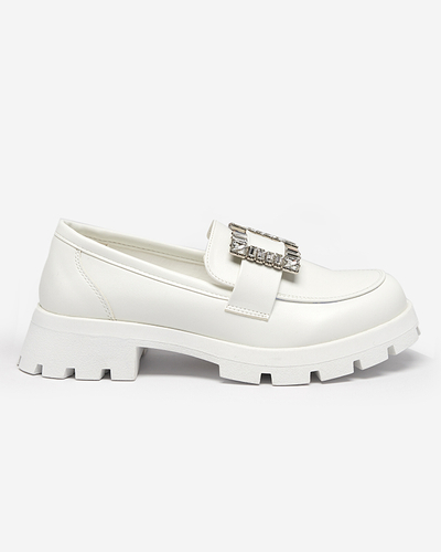 OUTLET Pantofi dama alb mat cu catarama Vusito argintie - Incaltaminte