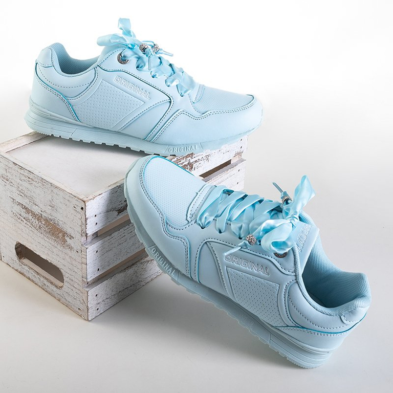 Încălțăminte sport de culoare albastru deschis pentru femei legată cu panglică Qavisa - Încălțăminte