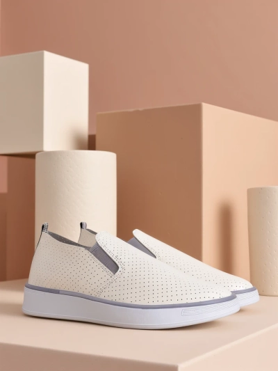 Royalfashion Pantofi sport perforați pentru femei Musio