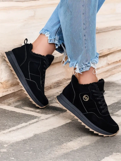 Royalfashion Negru pantofi sport pentru femei izolate Lahho