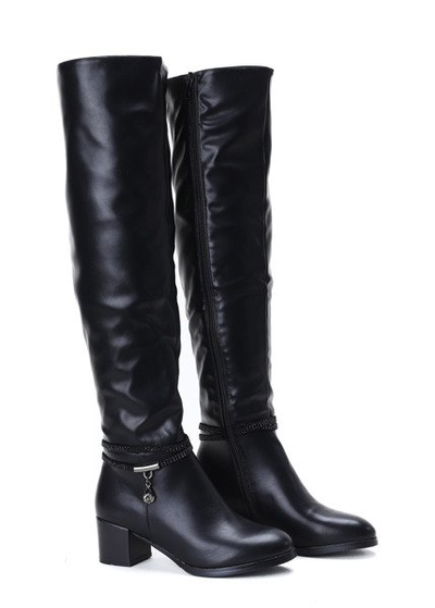 Czarne kozaki na niskim słupku Jacqueline - Obuwie