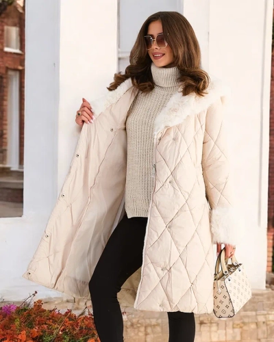 Geaca de iarna matlasata pentru femei de la Royalfashion
