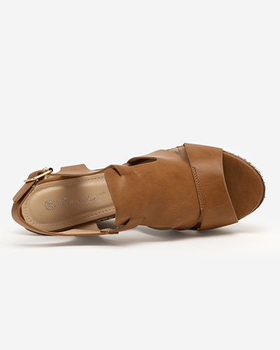 OUTLET Sandale de damă maro deschis pe pană înaltă Clack - Pantofi
