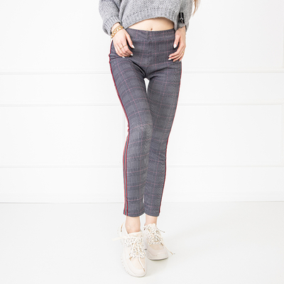 Jambiere de damă roz în carouri cu dungă bleumarin - Îmbrăcăminte