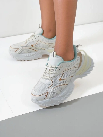 Royalfashion Adidasi sport pentru femei pe o talpă mai groasă Nettes