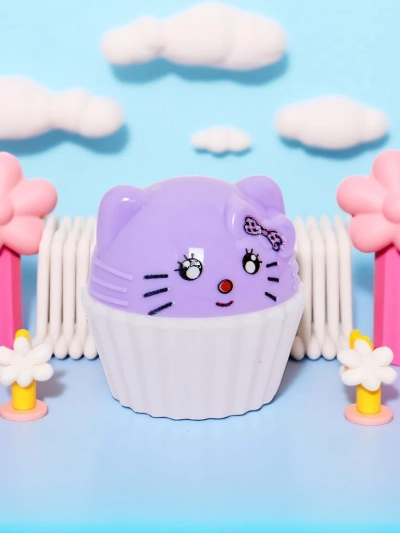 Balsam de buze pentru copii cu un pisoi într-un cupcake - hidratează și regenerează