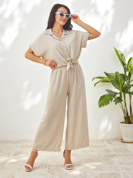 Royalfashion Compleu femei cu cămașă scurtă cu mâneci legate și pantaloni evazați cu pietre strass