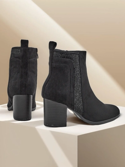 Cizmele de glezna pentru femei Royalfashion cu toc Venotto