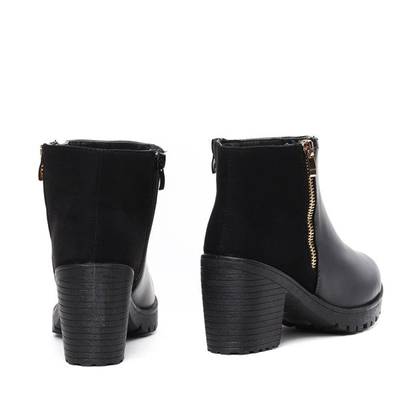 Czarne botki na słupku Dalary- Obuwie