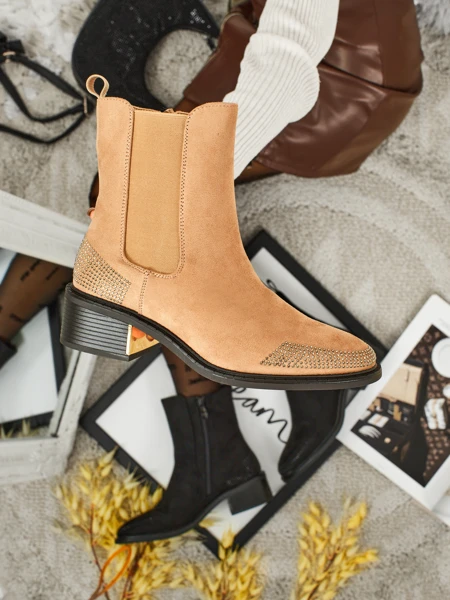 Botine de damă din piele ecologică întoarsă, decorate cu zirconii TangleMist