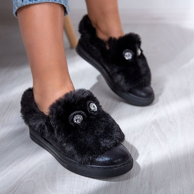 Czarne slip on z futerkiem Manifik - Obuwie