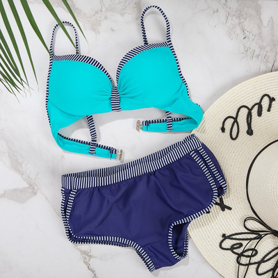 Costum de baie din două piese turcoaz - lenjerie de corp