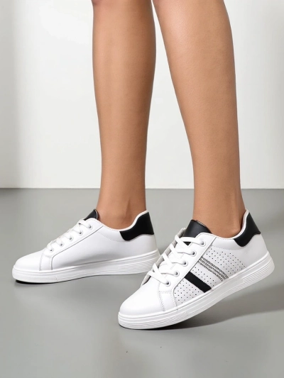 Royalfashion Adidași Fortay traforați de damă