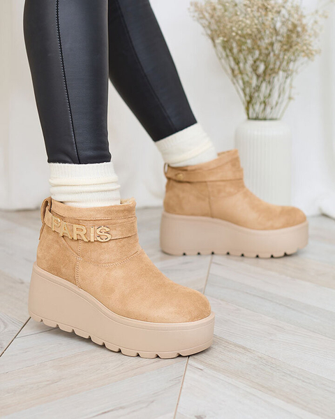 Royalfashion Pantofi de damă maro deschis a'la cizme de zăpadă cu ornament Parisela