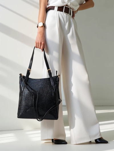 Royalfashion Geantă de damă mare din ecopiele cu folie cu embosare