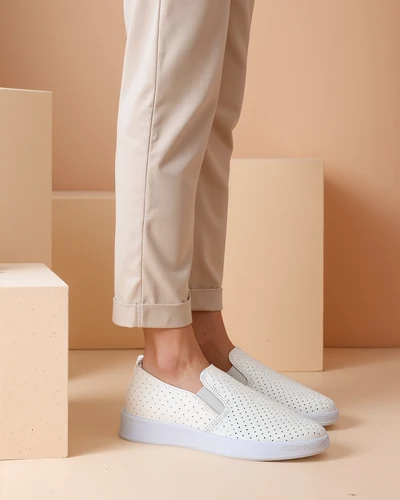 Pantofi sport perforați pentru femei Royalfashion Musio