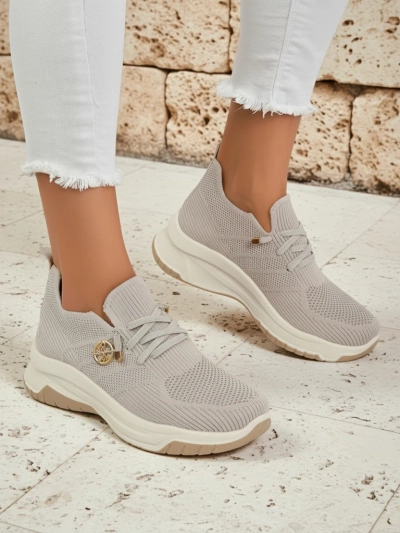 Damskie sneakersy Royalfashion Selene – wygodne białe buty na płaskiej podeszwie