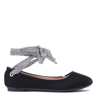 Czarne balerinki z ozdobną wstążką Mannia - Obuwie