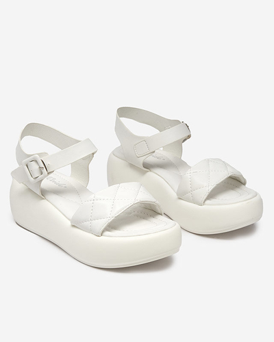 OUTLET Sandale de damă din piele ecologică cu pană matlasată în Baloui alb - Încălțăminte