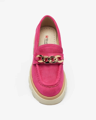 Royalfashion Mocasini din eco-suede cu ornament auriu în fucsia Zaffix