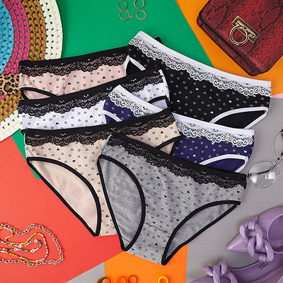 Un set de chiloți de damă din bumbac cu model inimioare 6 / pachet - Lenjerie intimă