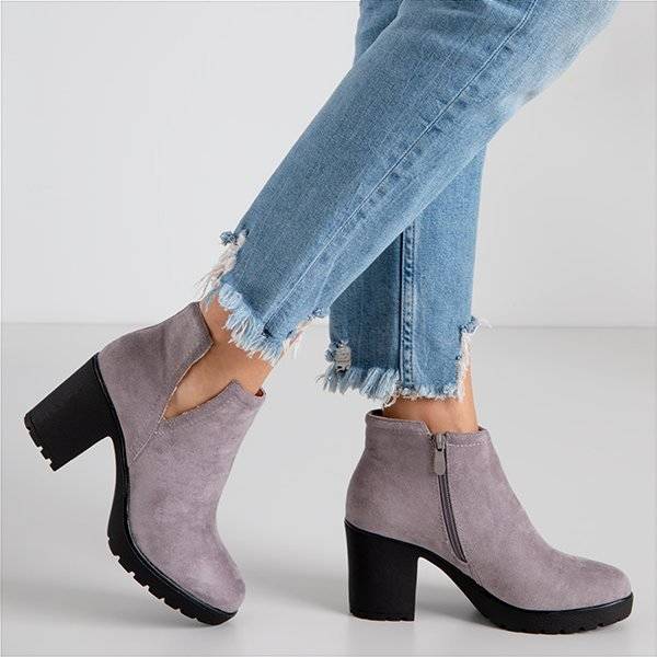 IEȘIRE Cizme de damă izolate gri deschis pe post Ryoko - Încălțăminte