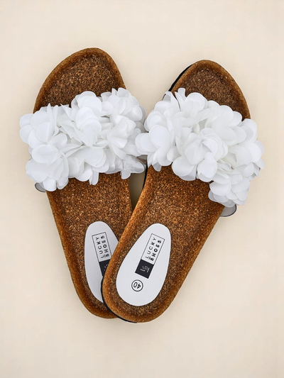 Royalfashion Klapki tră muierĭ cu floroicĭ Flora Soft