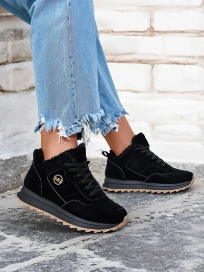 Royalfashion Negru pantofi sport pentru femei izolate Lahho