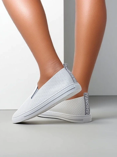 Pantofi slip-on perforați pentru femei Royalfashion Eppes
