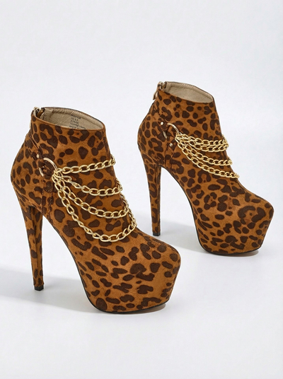 Pantofi cu toc stiletto pentru doamne de la Royalfashion.