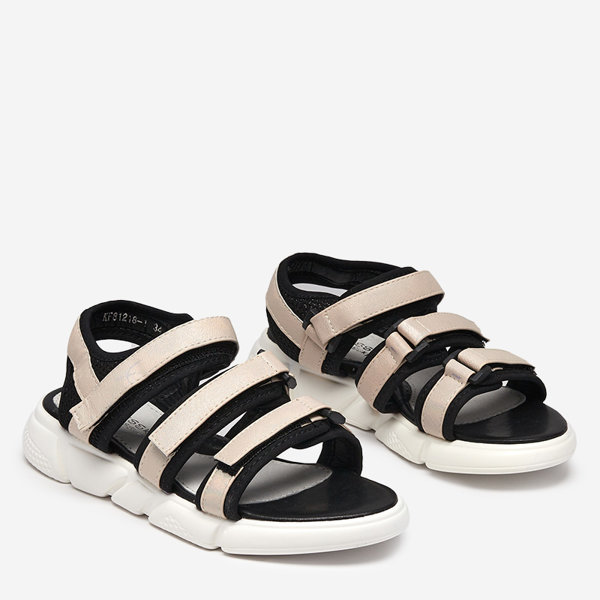 Sandale pentru fete prinse cu Velcro în Mumin-Shoes bej