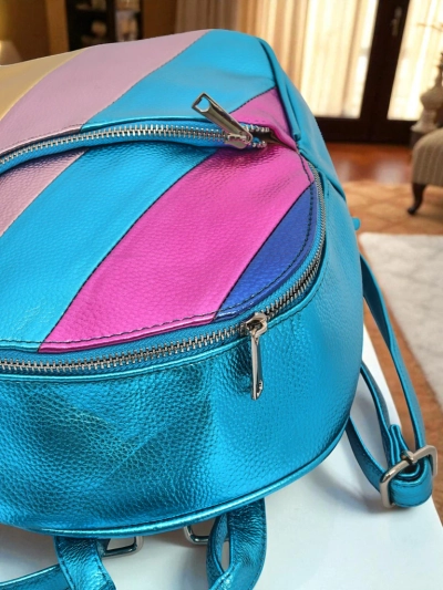 Royalfashion Rucsac de damă din piele ecologică cu dungi metalice Metallic Stripes