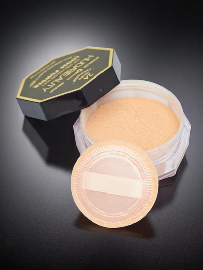 Pudră pulbere liberă cu efect de finisaj natural