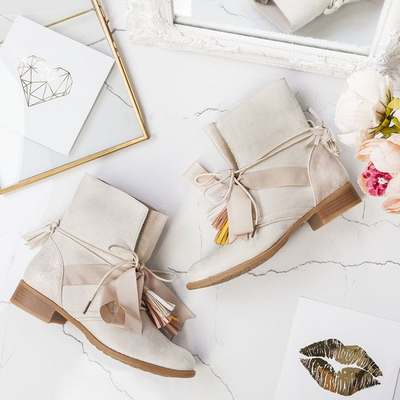 Beżowe botki z kokardką Leta - Obuwie