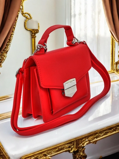 Royalfashion Geantă plic de damă cu mâner Amalthea Avorio