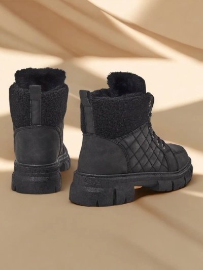 Royalfashion Negru cizme de vânătoare izolate pentru femei Hogenaf
