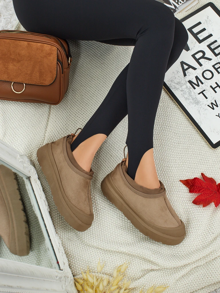 Botine scurte de damă tip snowboots Velisee