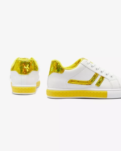 Pantofi sport de damă albi cu inserții holografice galbene Bielga- Footwear