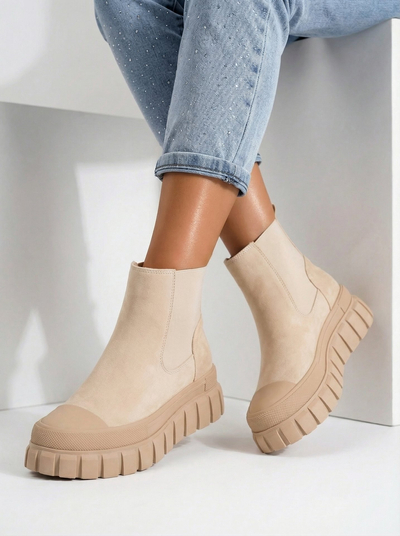 Cizmele scurte pentru femei de la Royalfashion Mietoo