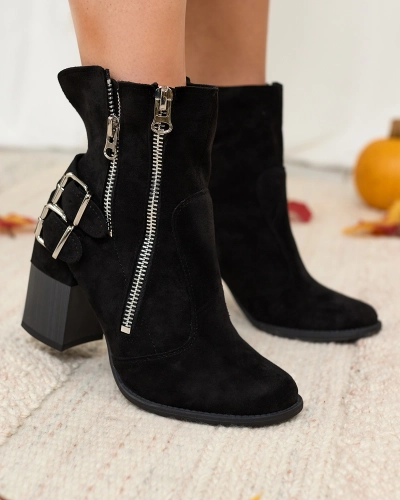 Royalfashion Cizme negre de damă cu ornament Feirrgo