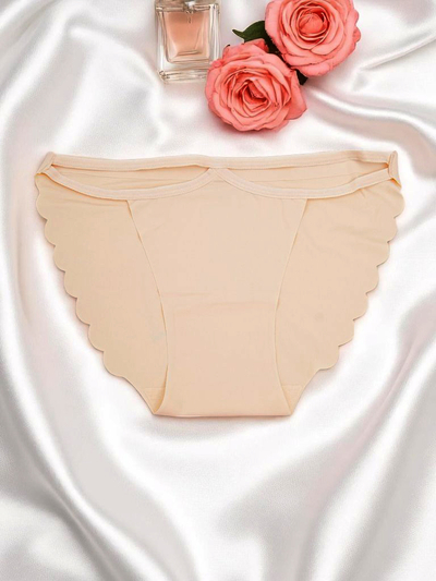 Royalfashion Chiloți damă decupați cu laser, cu bretele decorative Edge Chic